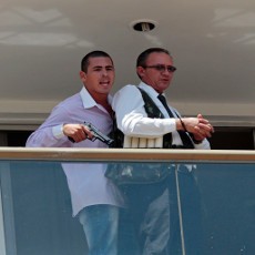 Pria Bersenjata Sandera Kurir Hotel di Brasil dengan Bom