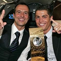 Mengenal Jorge Mendes, Sosok di Balik Mega Transfer Klub Eropa Mengenal Jorge Mendes, Sosok di Balik Mega Transfer Klub Eropa