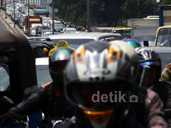 Penertiban Pedagang Kurban Bikin Macet
