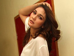 Luna Maya Berdoa Agar Tak Dipertemukan Lagi dengan Ariel