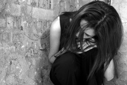 Kurang Bercinta, Dokter Gigi Dituding Lecehkan Resepsionis