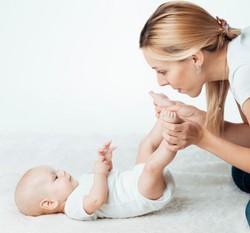 Mengenal Manfaat Senam Otak untuk Optimalkan Pertumbuhan Bayi