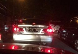 Arus Lalu Lintas dari Lenteng Agung ke Pasar Minggu Macet Parah