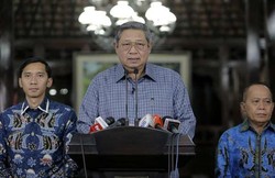 Presiden SBY Kumpulkan Menteri di JCC, Bahas Apa?