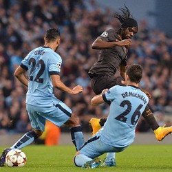 Pellegrini Sanjung Roma, Kritik City