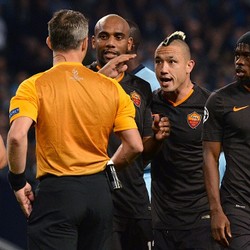 Maicon: Roma Seharusnya Layak Menang