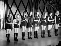 SNSD Tampil Perdana Tanpa Jessica di Shenzhen