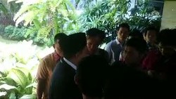 Fahri Hamzah: Kami Tak Bisa Bubarkan Pemerintah