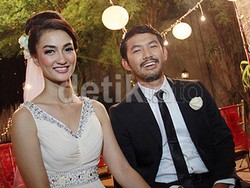 Bulan di Atas Kuburan Jadi Warisan Kebudayaan untuk Atiqah Hasiholan