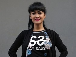 Wah... Jupe Dilamar Pria Asal Cirebon