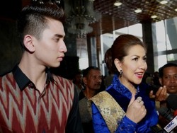 Sebelum Dilantik Jadi Anggota DPR, Venna Melinda Tidur Bareng Anak