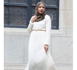 Hijab Style: Gaya Stylish Ibtihaj Muhammad, Atlet Anggar yang Populer di AS