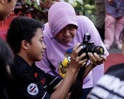 Walikota Surabaya Andalkan iPad untuk Surat Menyurat