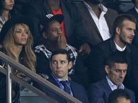 Beyonce dan Jay Z Nobar Sepakbola dengan David Beckham