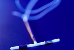 Tak Nyaman Bercinta Gara-gara KB Spiral, Begini Mengatasinya