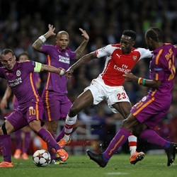 Welbeck Membuktikan Lewat Trigol