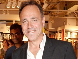 Anthony Horowitz Garap Novel Baru James Bond