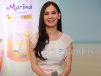 Aih, Manisnya Irish Bella Bergigi Gingsul