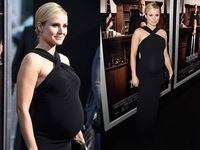 Hamil, Kristen Bell Tampil Elegan