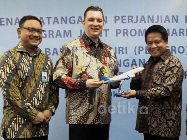Garuda Indonesia Gandeng Bank Mandiri