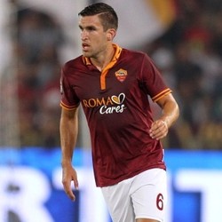 Garcia Berharap Strootman Bisa Comeback Saat Menjamu City