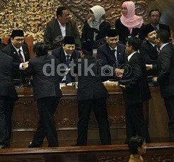 PDIP Tak Persoalkan KMP Sapu Bersih Alat Kelengkapan DPR