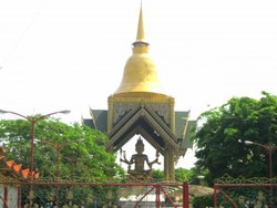 Patung Buddha Empat Wajah Juga Ada di Surabaya