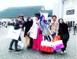 Mega Iskanti: Asyiknya Belanja Bareng Dian Pelangi di Woodbury Common, NY