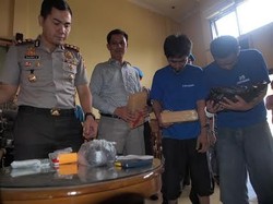 Polres Karawang Tangkap Komplotan Pencuri Motor dan Sita 40 kg Ganja