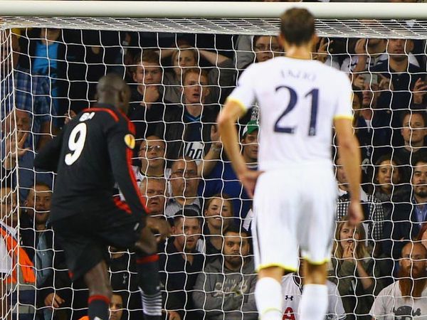 Demba Ba Buyarkan Kemenangan Spurs