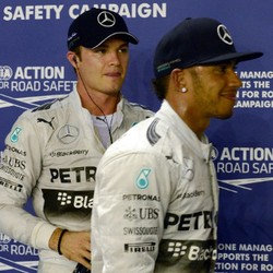 Hamilton Yakini Rosberg Akan Kembali Tampil Kuat di Suzuka