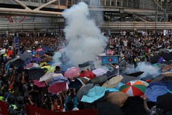 Banyak Wanita Dilecehkan dalam Bentrokan Unjuk Rasa Hong Kong