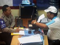 Hotman Paris Saat di-BAP Polisi