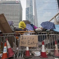Hong Kong Dilanda Unjuk Rasa, Pusat Perbelanjaan Kena Getahnya