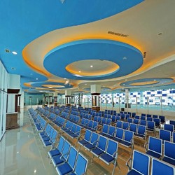 Meski Rugi, Pelindo III Bikin Terminal Pelabuhan Sebagus Bandara