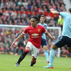 Martinez Waspadai Falcao yang Komplet