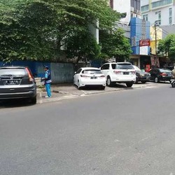Masih Banyak Pemilik Kendaraan yang Tidak Pakai Parkir Meter di Jl Sabang