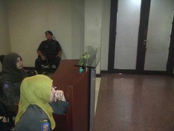 Kantor Gubernur Riau Digeledah KPK, Pejabat Pemprov tak Ngantor
