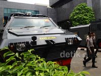Gedung DPRD DKI Dijaga Ketat
