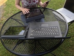 Ini Dia 5 Hacker Wanita Paling Hot!