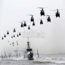 Helikopter Hingga Kapal Buatan BUMN Unjuk Gigi di HUT TNI