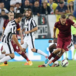 Taktik Bertahan Garcia yang Bobol Menit-menit Akhir