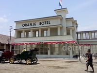 Mengintip Surabaya Tahun 1906 di Guru Bangsa Tjokroaminoto