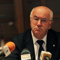 Berkomentar Rasis, Presiden FIGC Dihukum UEFA