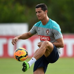 Deschamps: Prancis Akan Beri Ronaldo Perhatian Khusus