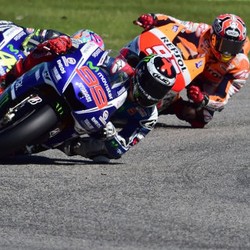 Lorenzo Sebut Rossi dan Marquez Jadi Rival Terberat