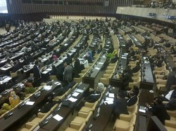 Usai Voting, Anggota MPR Banyak yang Keluar dari Ruangan Sidang