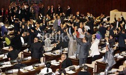 Asal Dekat dengan Rakyat, Jokowi-JK Tak Perlu Khawatirkan DPR dan MPR