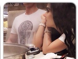 Ibunda Sudah Beri Restu Hubungan Syahrini dengan Pria Singapura