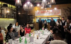 Kedubes Singapura Tandai Promosi Singapore Food Festival dengan Sajian Popiah dan Chilli Crab